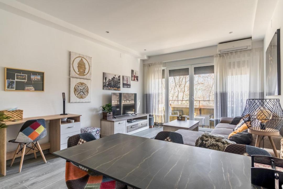 Brigth- Pool Parking-1Bd 1Bth-Prado Apartment Madrid Ngoại thất bức ảnh